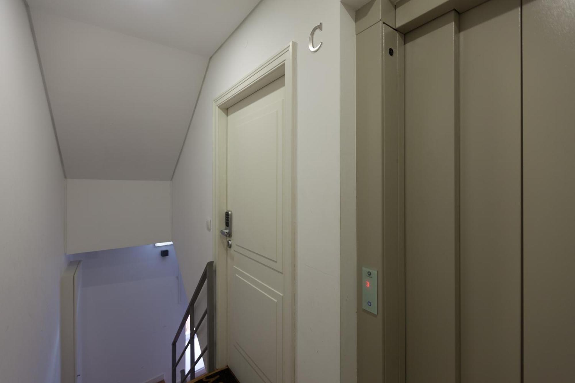リスボンFlh Portas Do Sol Duplex With Terraceアパートメント エクステリア 写真